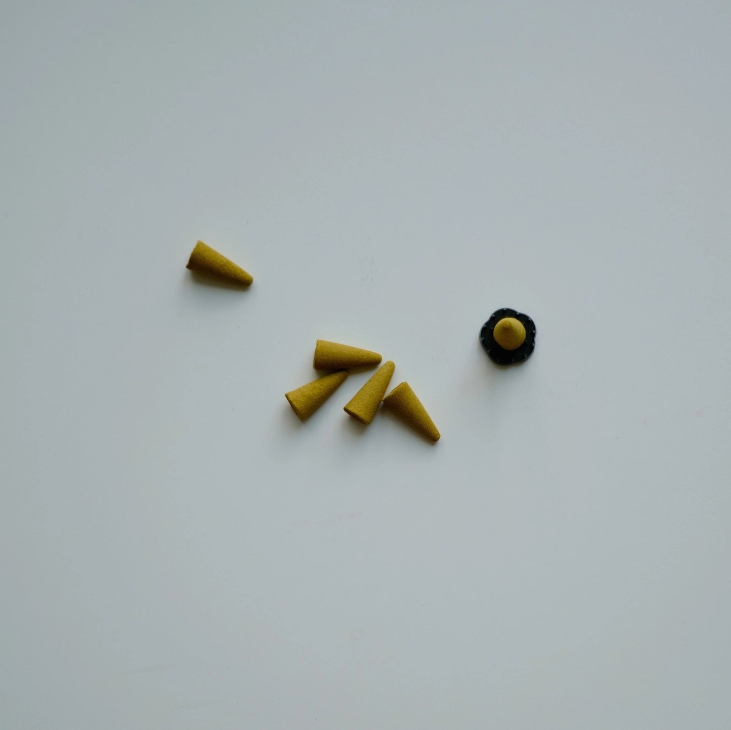 KAYURAGI Incense Osmanthus | 金木犀 - Cones