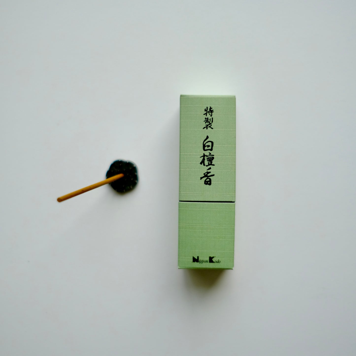 Tokusei Byakudan Incense | 特製白檀香 24 Sticks