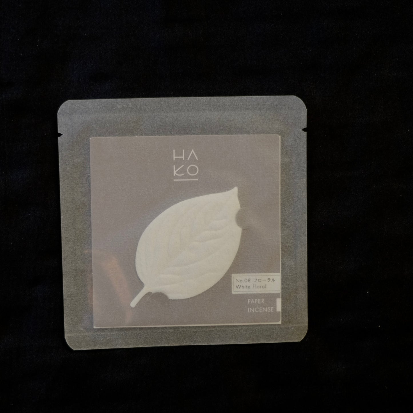 No.8 White Floral, HA KO Paper Incense