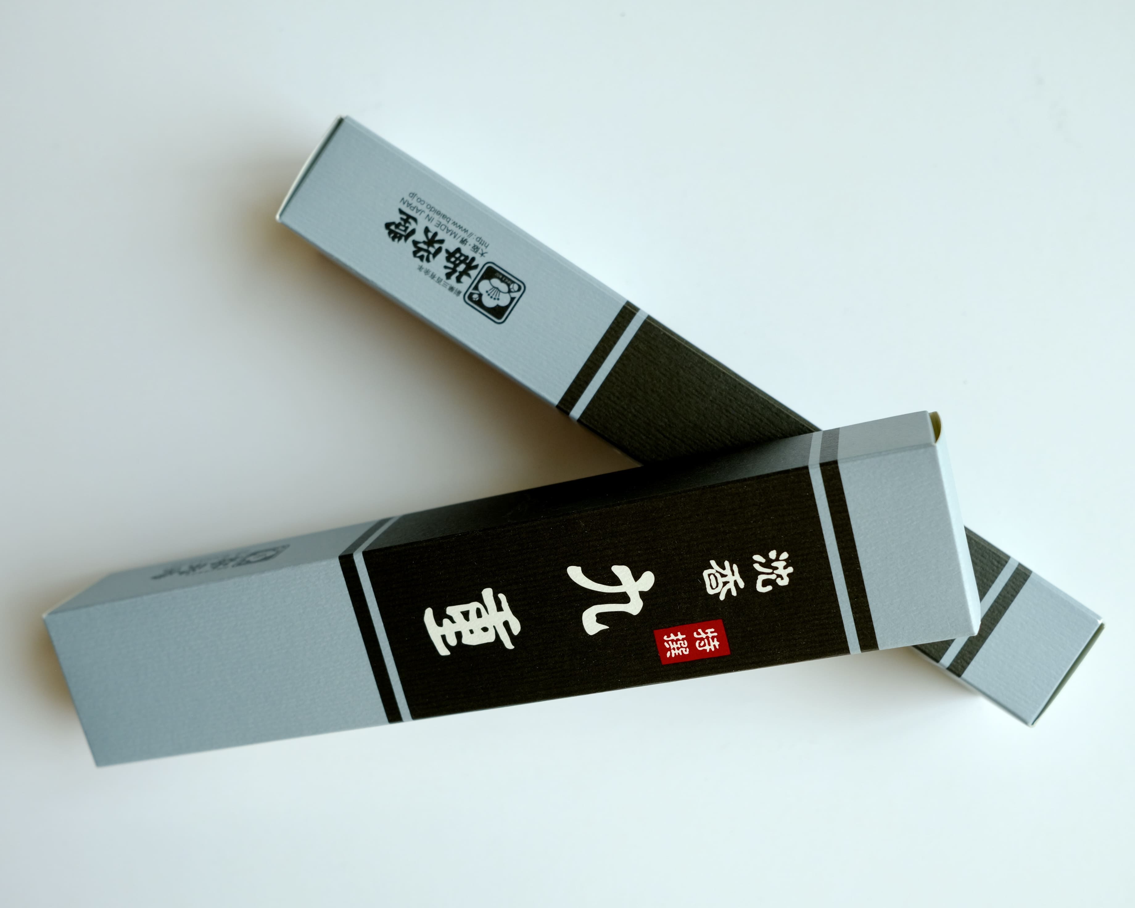 Tokusen Kokonoe (特撰九重) – Imperial Palace Aloeswood Incense