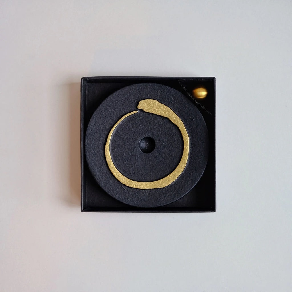 Enso (円相) – Zen Circle Brass & Steel Incense Holder