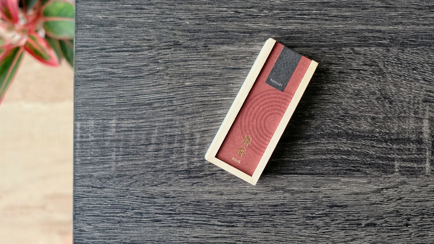 Hitotoki Musk Incense, tokoku | 灯刻