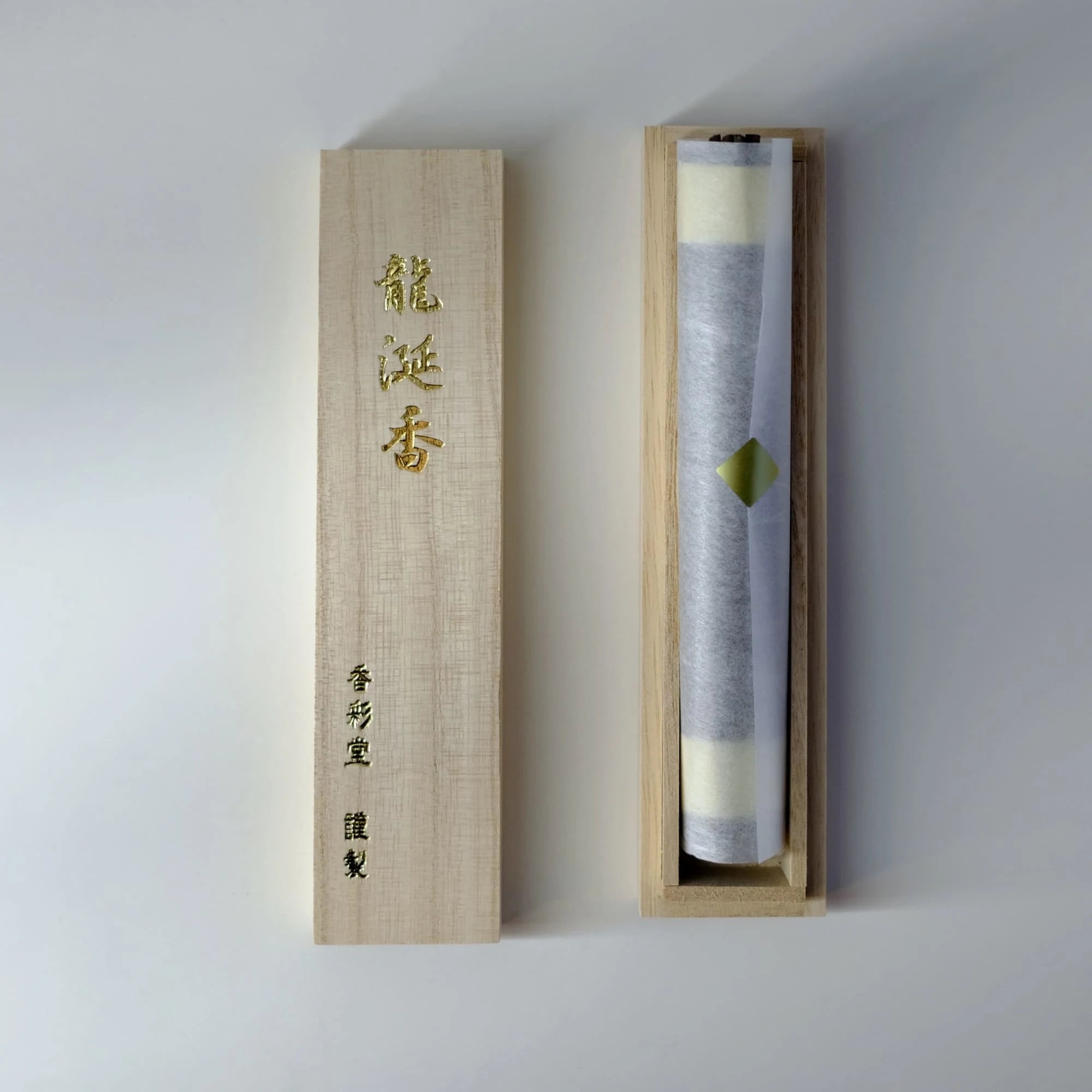 Ryuzenko (龍涎香) – Traditional Ambergris Incense (Long)