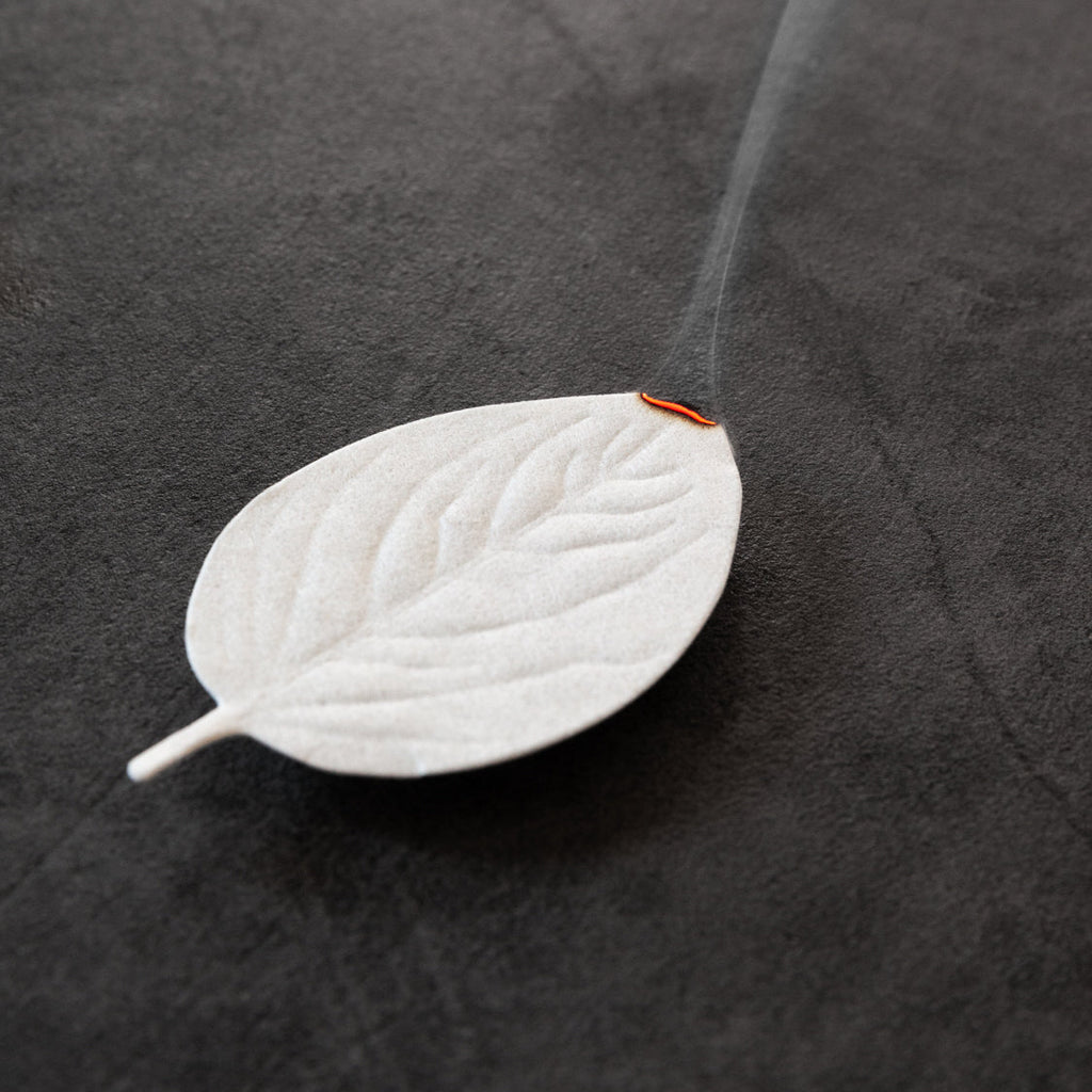HA KO Paper Incense – No.8 White Floral