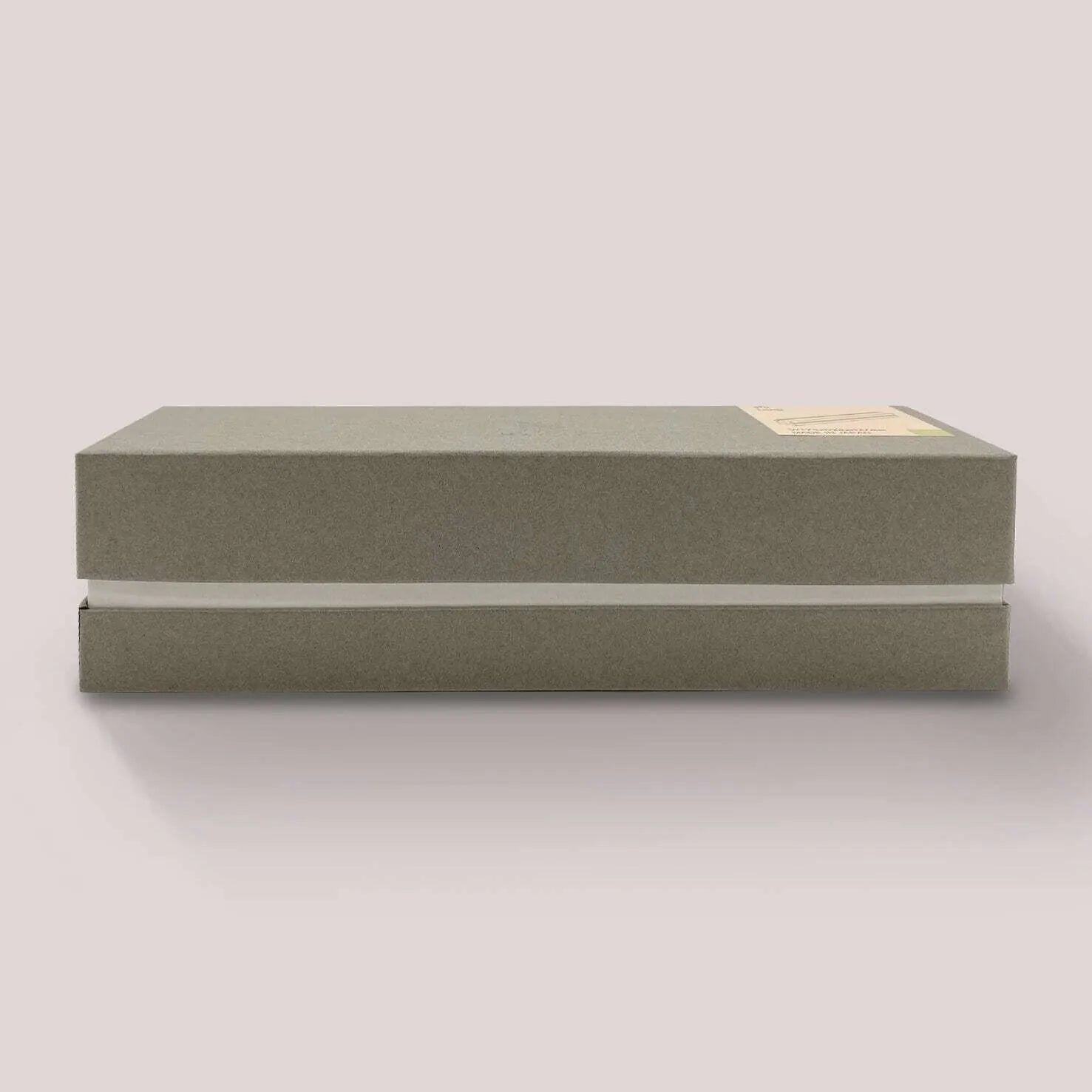 efu – Minimalist Brass Incense Holder (Long)