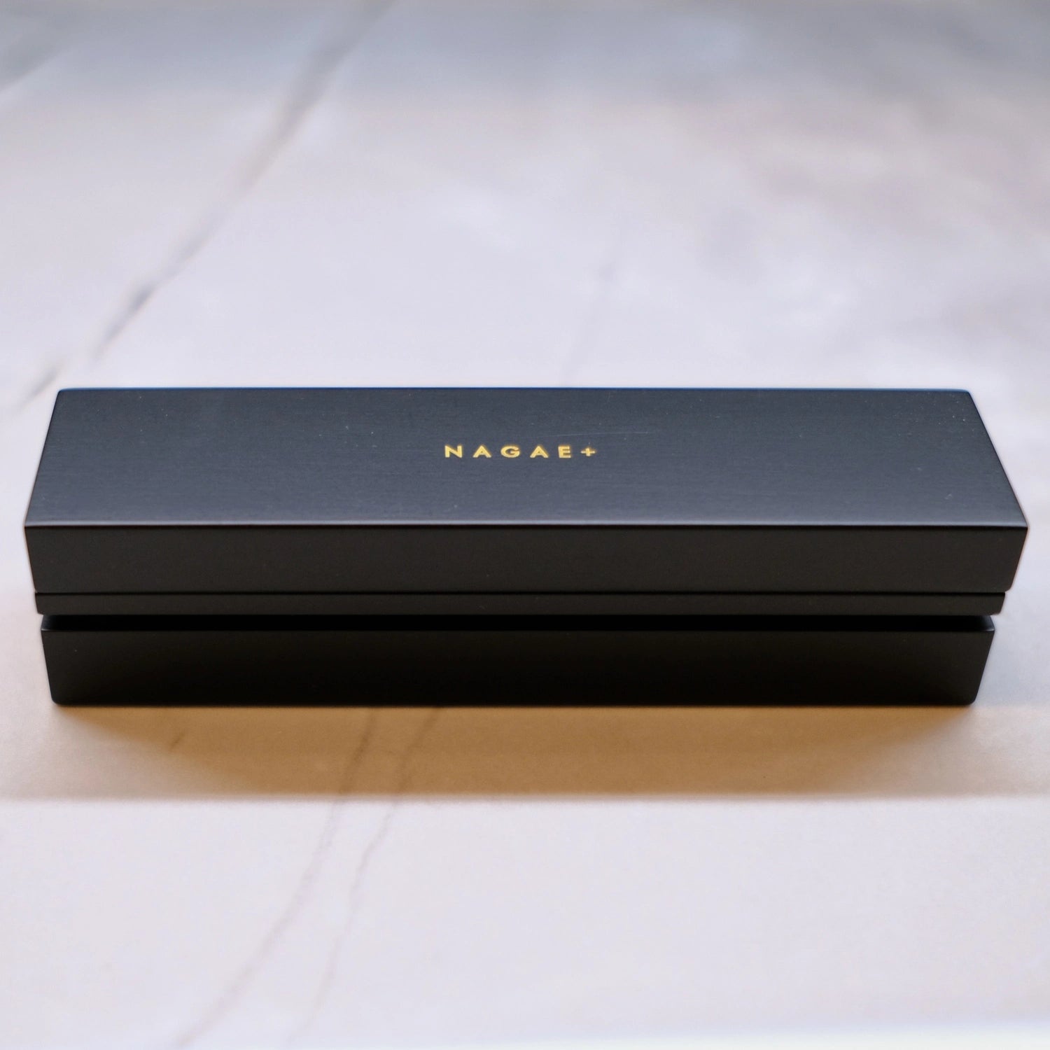 efu – Minimalist Black Brass Incense Holder (Long)