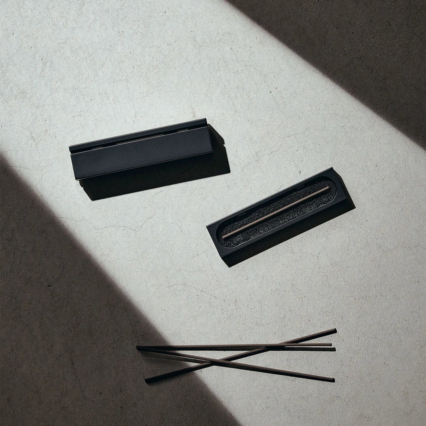efu Short Incense Holder - Black