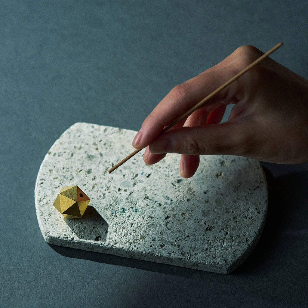 Oya (大谷石) Incense Set – Brass