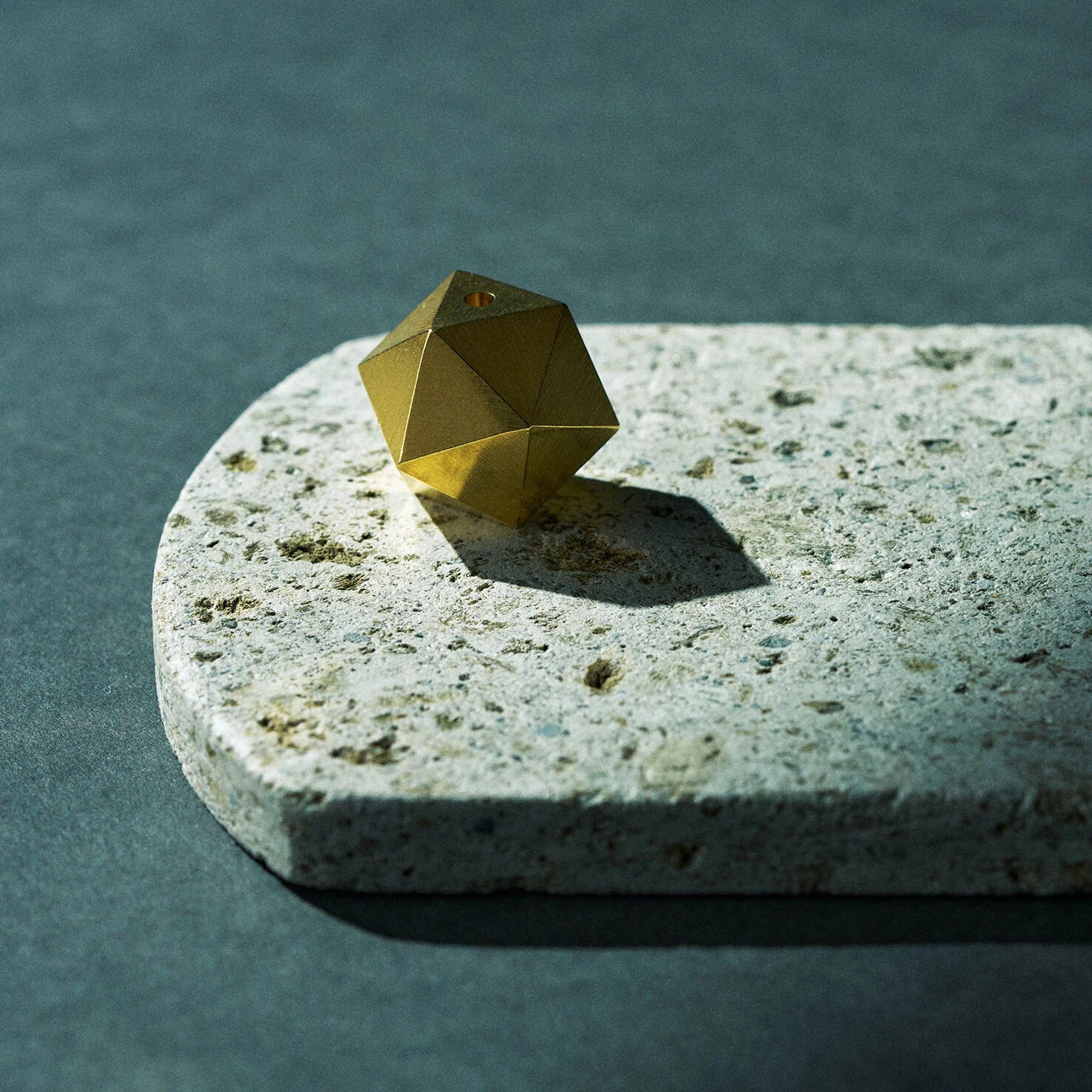 Oya (大谷石) – Volcanic Stone & Brass Incense Set