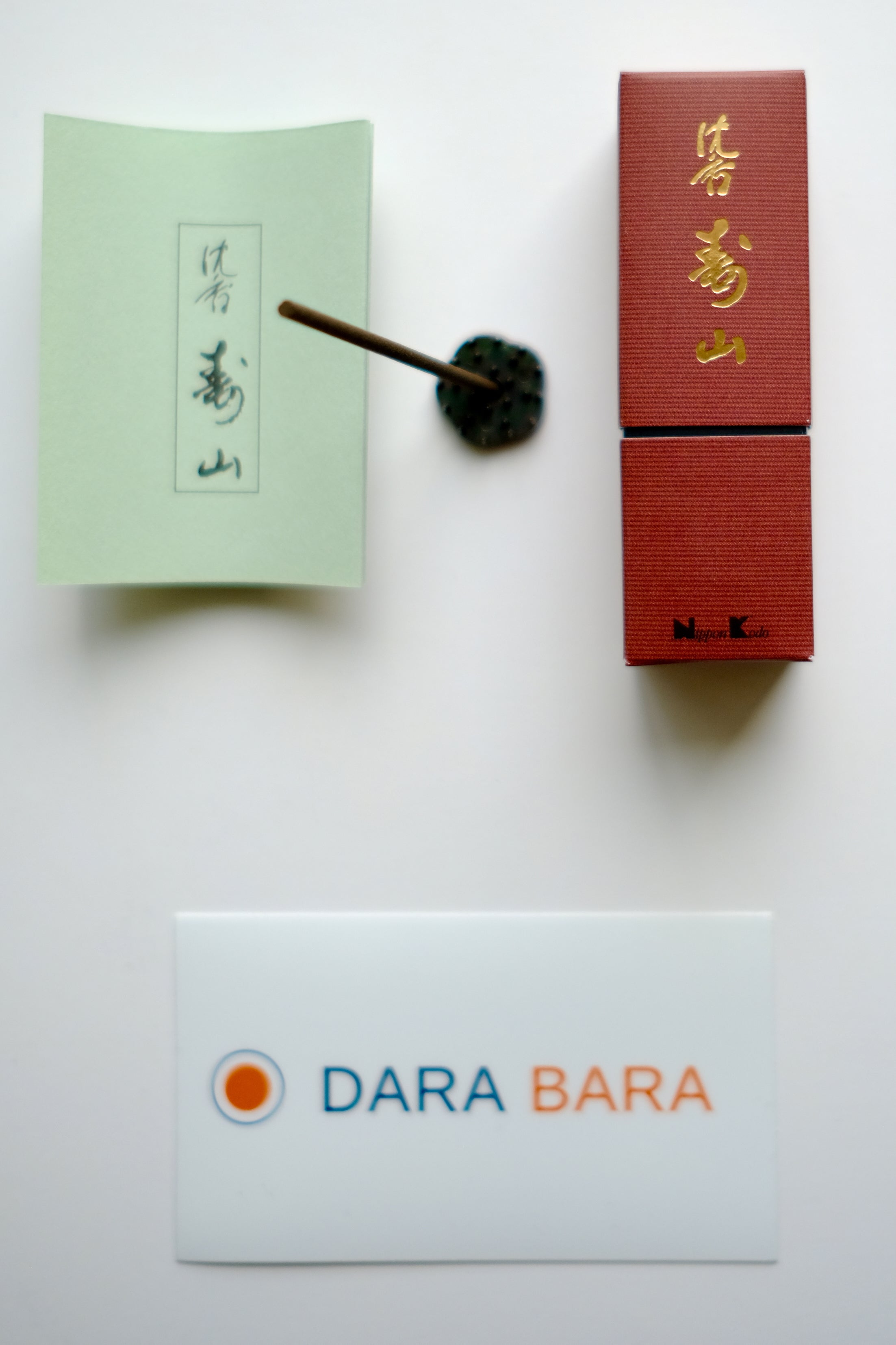 Jinkoh Juzan (沈香寿山) – Fortune Mountain Aloeswood Incense (24 Sticks)