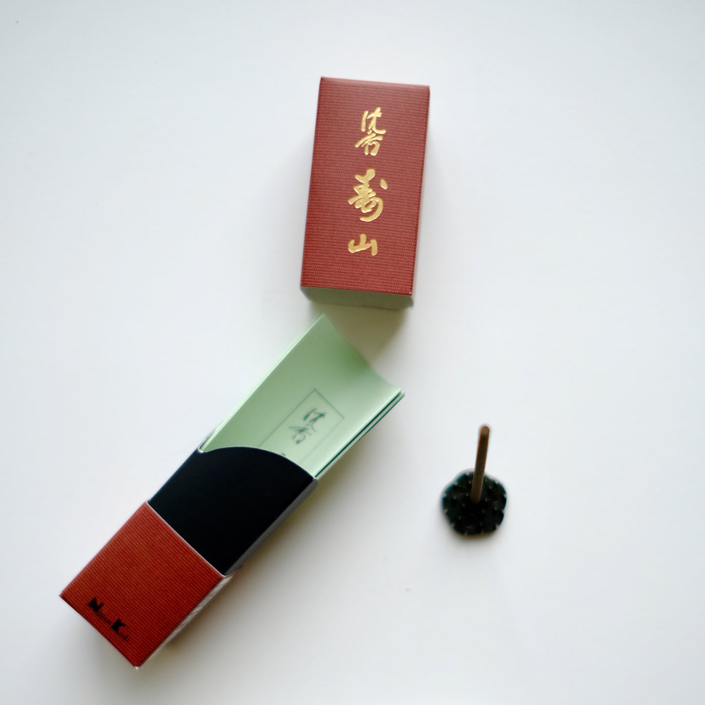 Jinkoh Juzan | 沈香寿山 24 Sticks