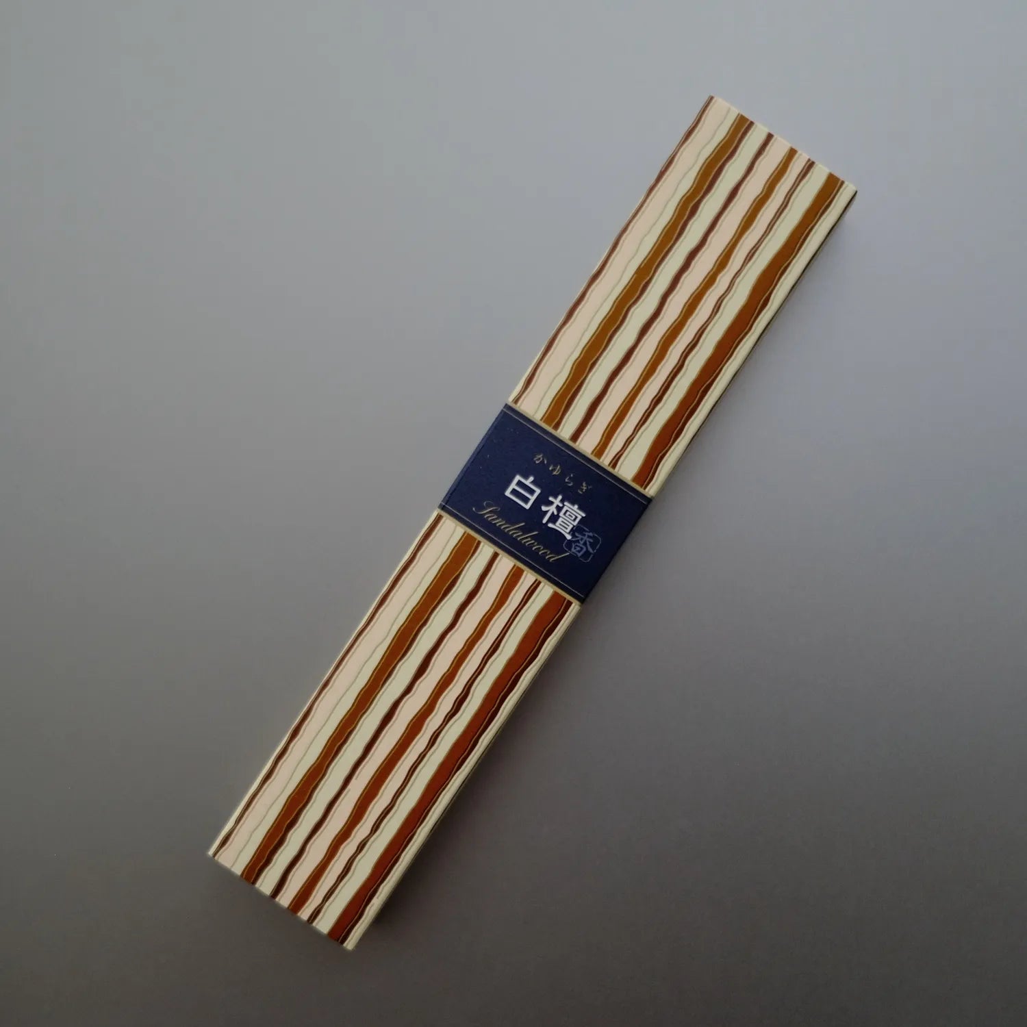 Kayuragi (かゆらぎ) – Sandalwood (Byakudan) Incense