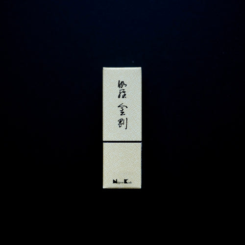 Kyara Kongo (伽羅金剛) – Diamond Aloeswood Incense (24 Sticks)