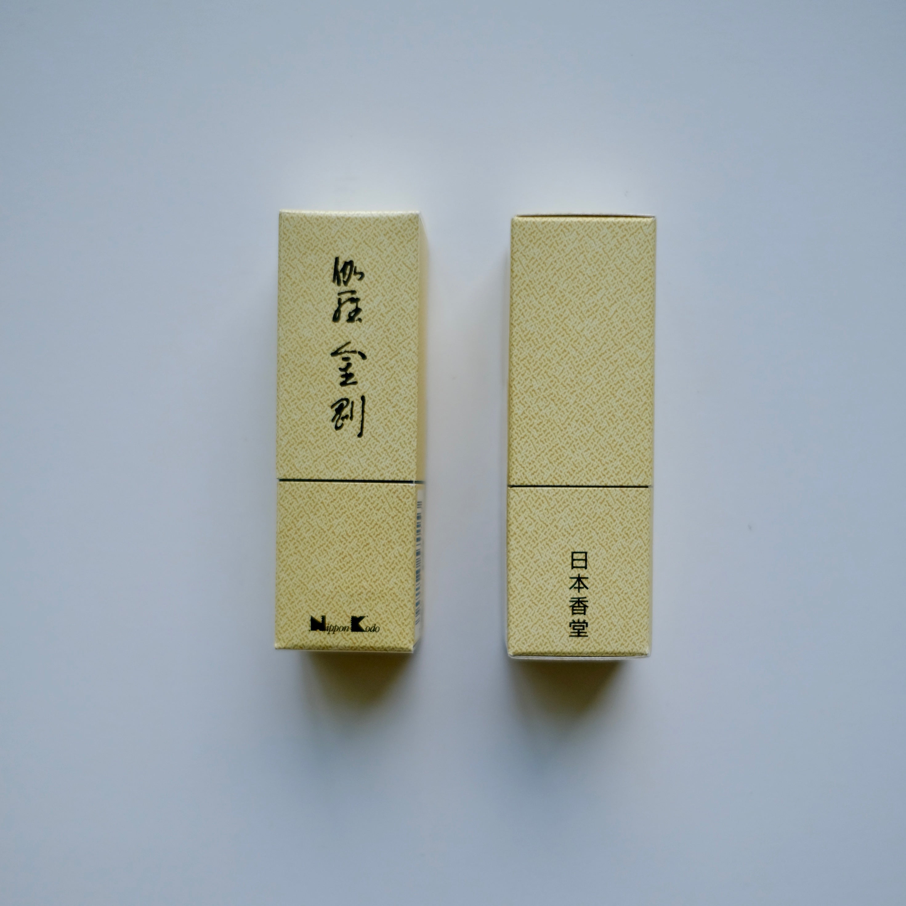 Kyara Kongo (伽羅金剛) – Diamond Aloeswood Incense (24 Sticks)