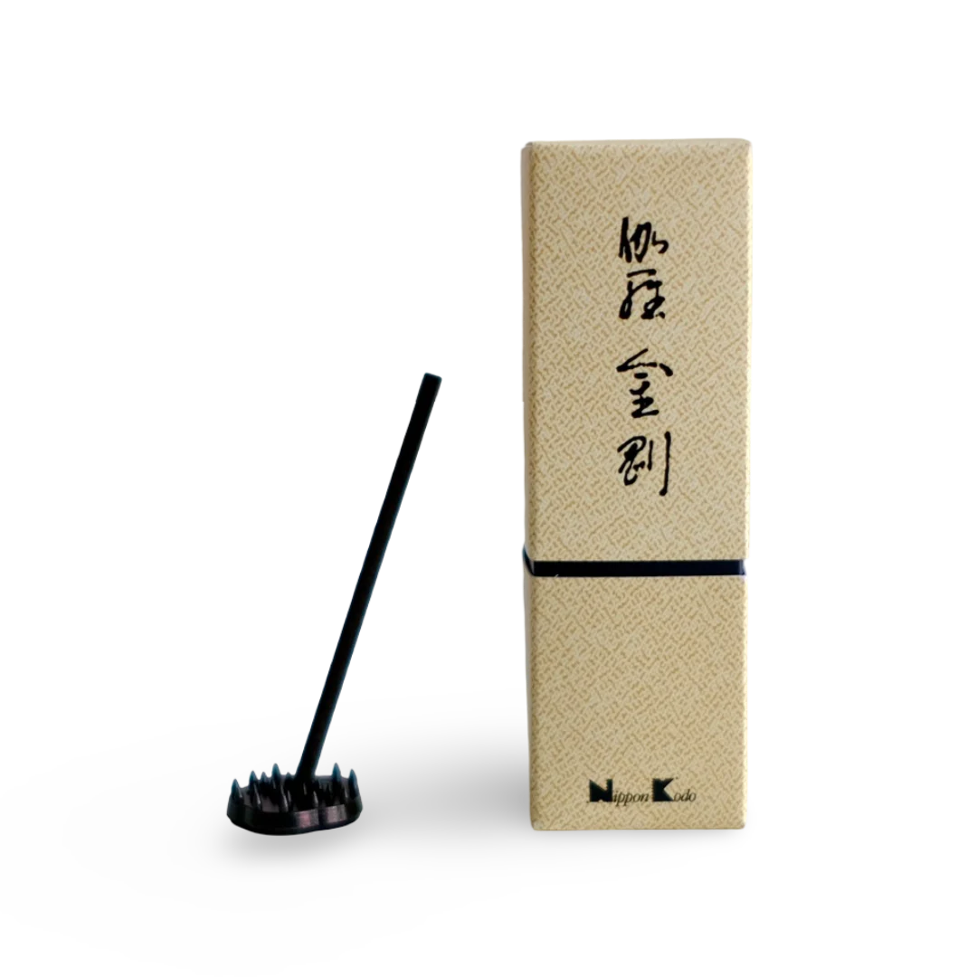 Kyara Kongo (伽羅金剛) – Diamond Aloeswood Incense (24 Sticks)