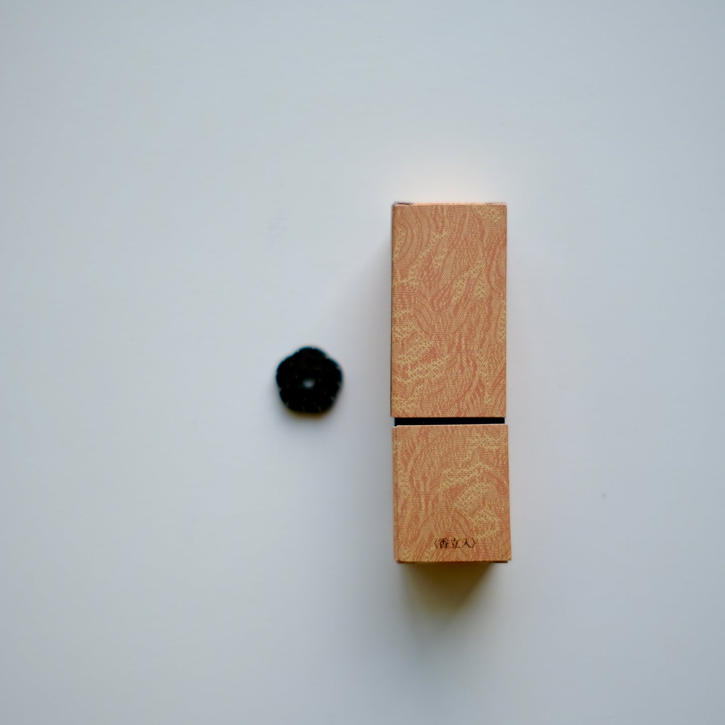 Kyara Taikan | 伽羅大観 20 Sticks