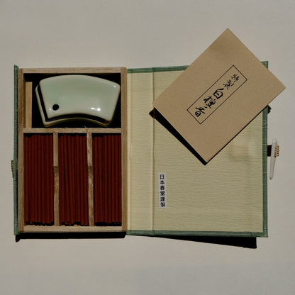Tokusei Byakudan Incense | 特製白檀香 60 Sticks