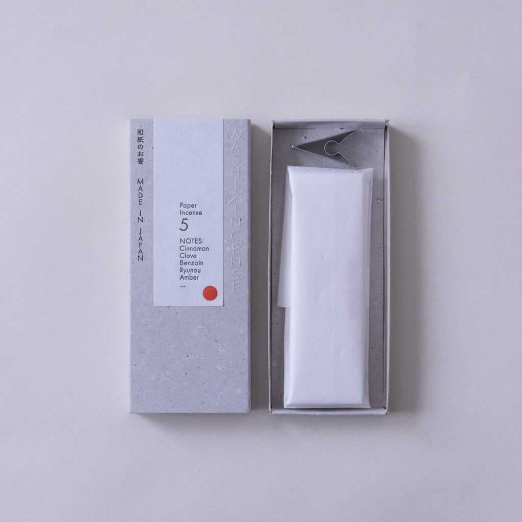 Washi Incense – No.5 Smoky Comfort (和紙のお香)