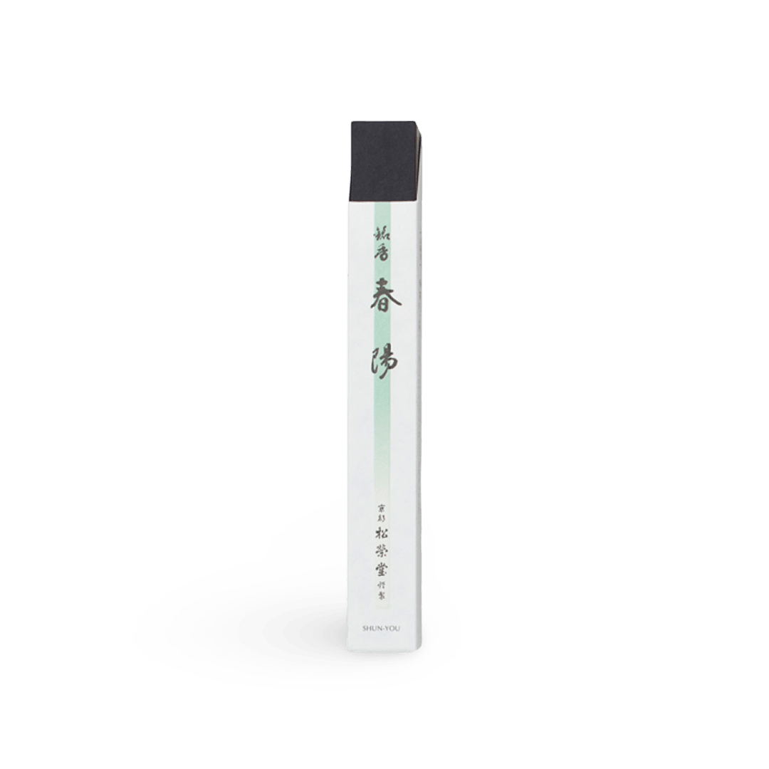 Shoyeido shunyou premium incense package box on a transparent background